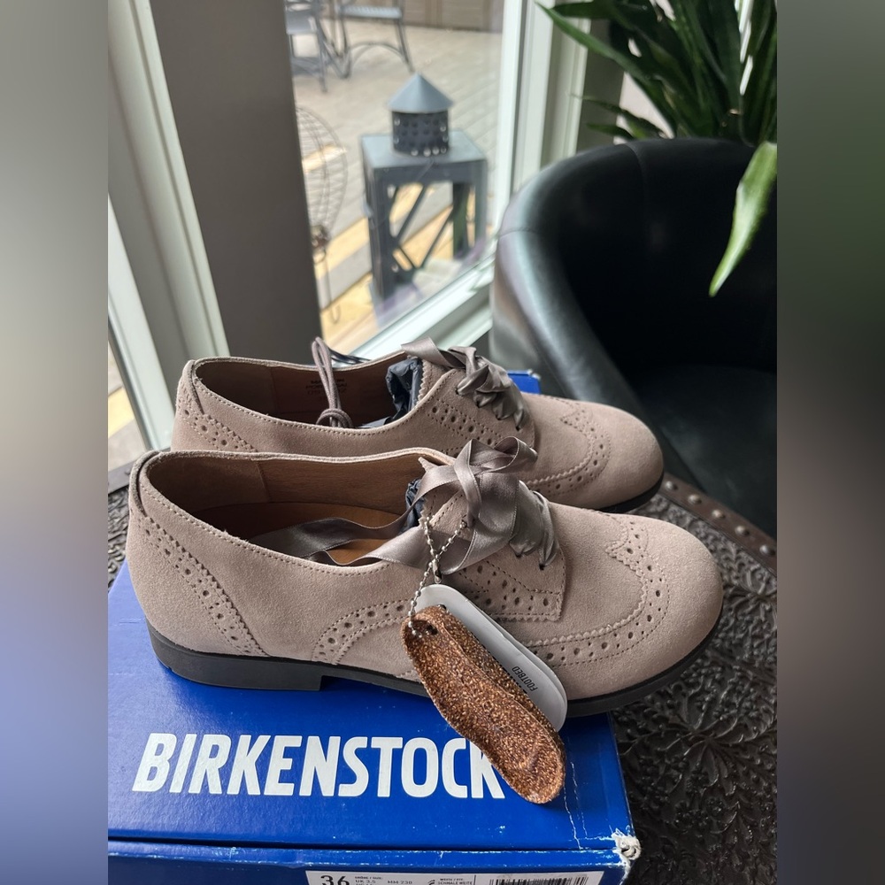 BIRKENSTOCK LARAMIE LOW SUEDE OXFORD SHOES IN TAUPE 36 EU 5 US
